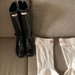 Hunter boots and boot socks. Only worn once
